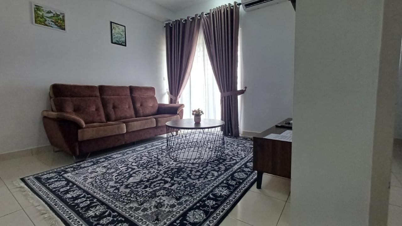 Alanis Suite Klia With Neflix سيبانغ المظهر الخارجي الصورة